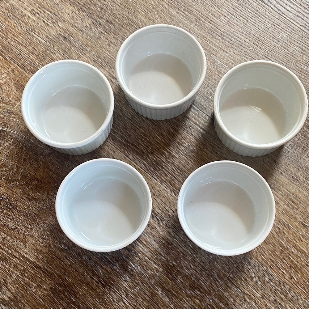 BIA Cordon Bleu Set of 5 White Ceramic Ramekins "The Frieda Collection"